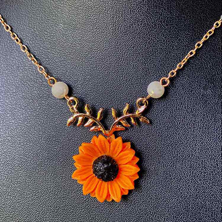 Sunflower neck chain